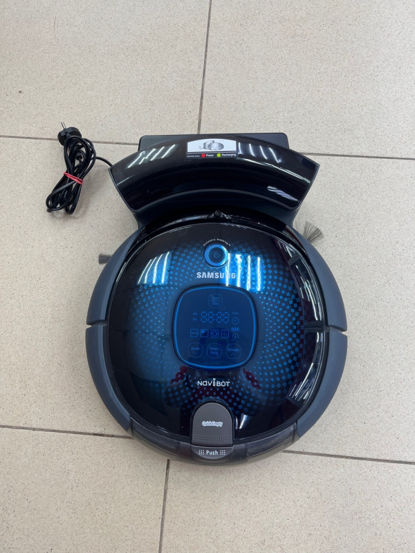 Пылесос Samsung Navibot SR8855