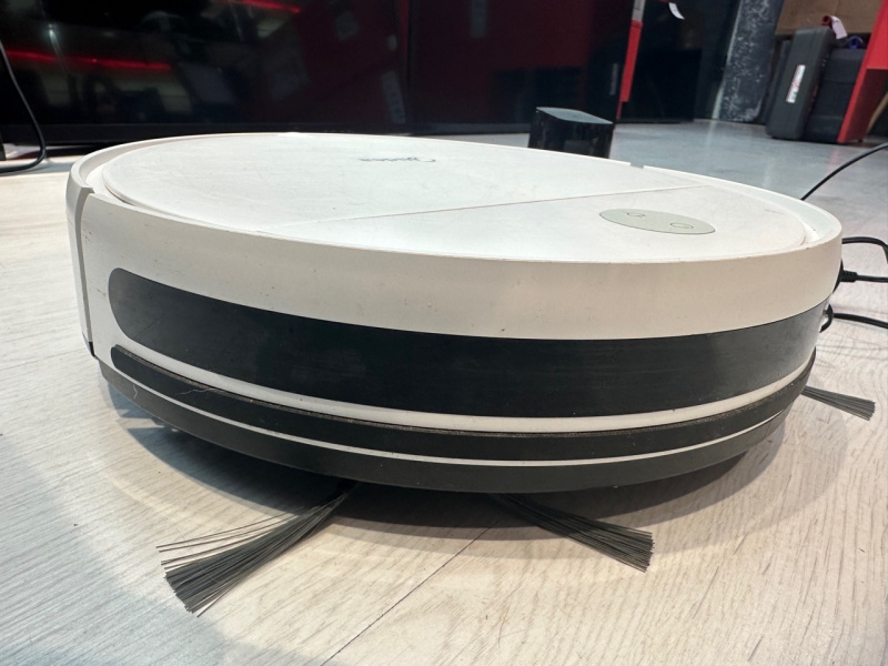 Пылесос Midea VCR04W