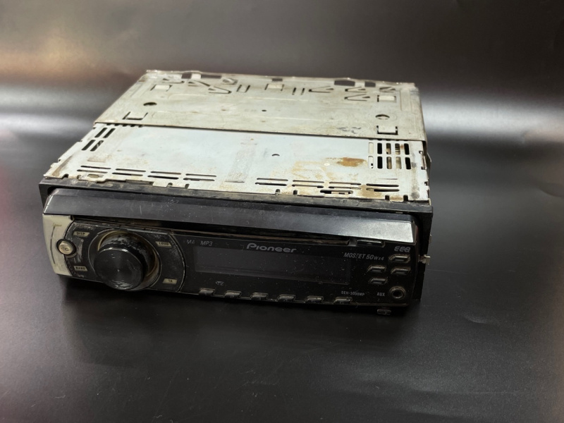 Автомагнитола Pioneer deh-3000up